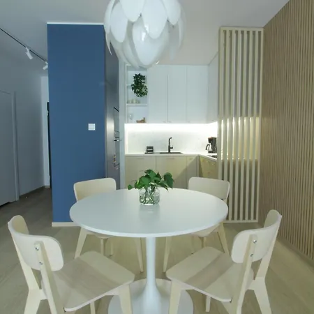 Blue Strict Center Апартаменты *