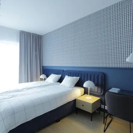 Blue Strict Center Апартаменты Познань